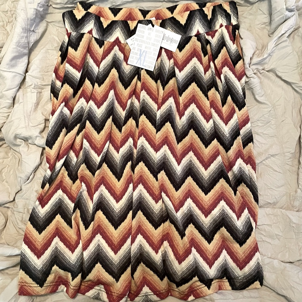 Brand New LuLaRoe Madison Skirt